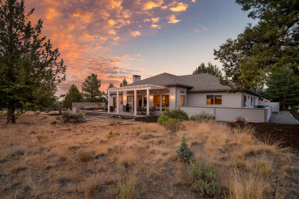 Twilight 645 Solitaire Ct — Pro Property Photos by Wasim