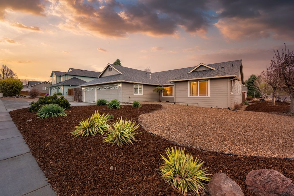 Real estate photography of a Central Oregon home by Wasim Muklashy — Bend, Oregon