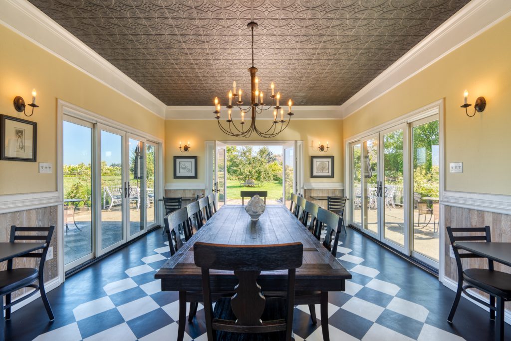Real estate photography of a Central Oregon home by Wasim Muklashy — Bend, Oregon