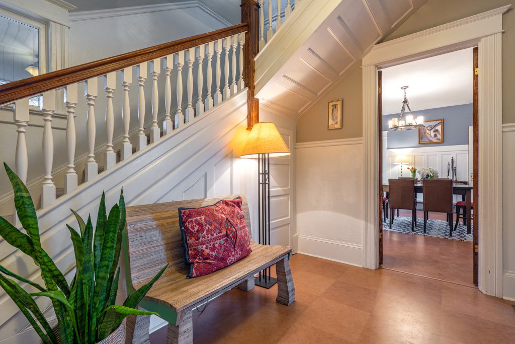 Wasim Muklashy real estate photography — a home in the Bend, Oregon area