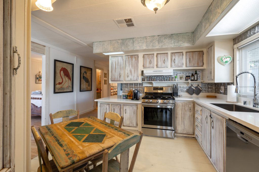 Central Oregon real estate photography — Bend, Redmond & Sisters — by Wasim