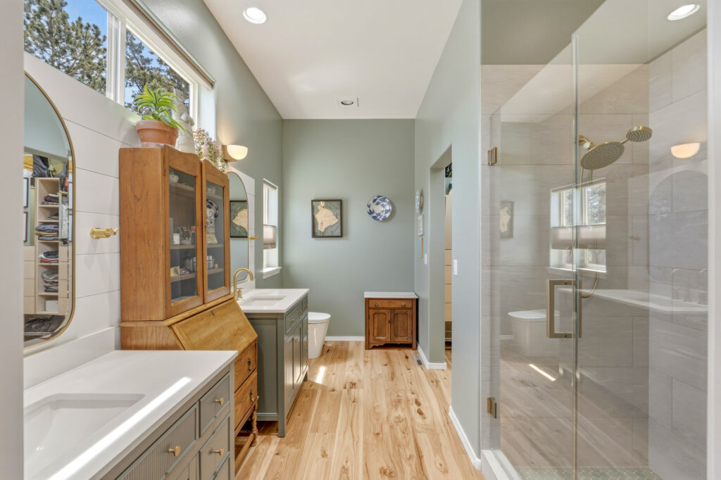 Real estate photography of a Central Oregon home by Wasim Muklashy — Bend, Oregon
