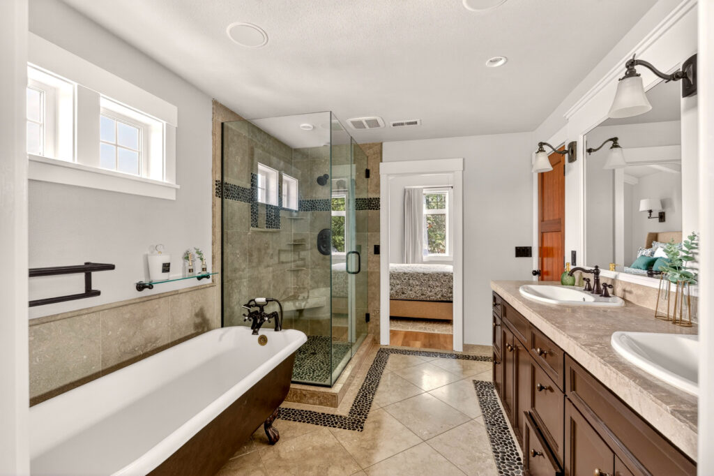 Bend real estate photographer Wasim Muklashy — Central Oregon listing photography