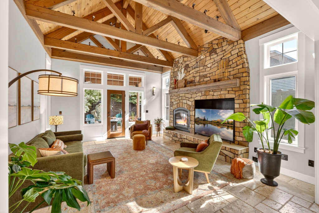 Real estate photography of a Central Oregon home by Wasim Muklashy — Bend, Oregon